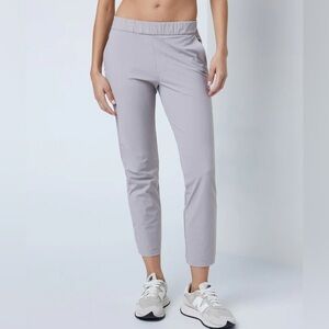 Vuori Womens Miles Ankle Pant in Light Pewter Grey, Size Small